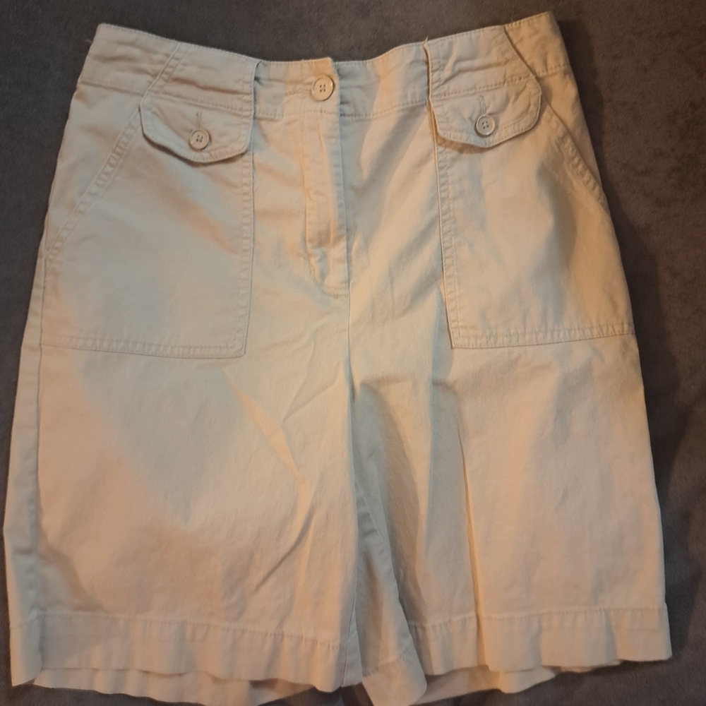 Khaki shorts
